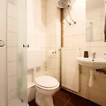 Sweet With Free Private Parking Apartman *