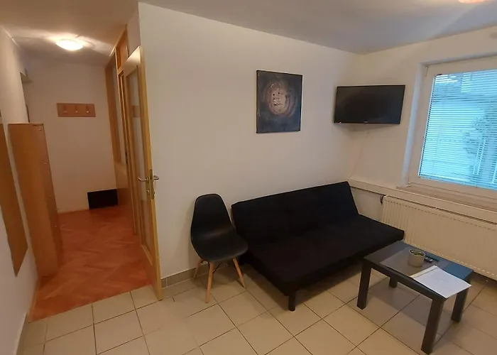 Apartma Sweet With Free Private Parking *